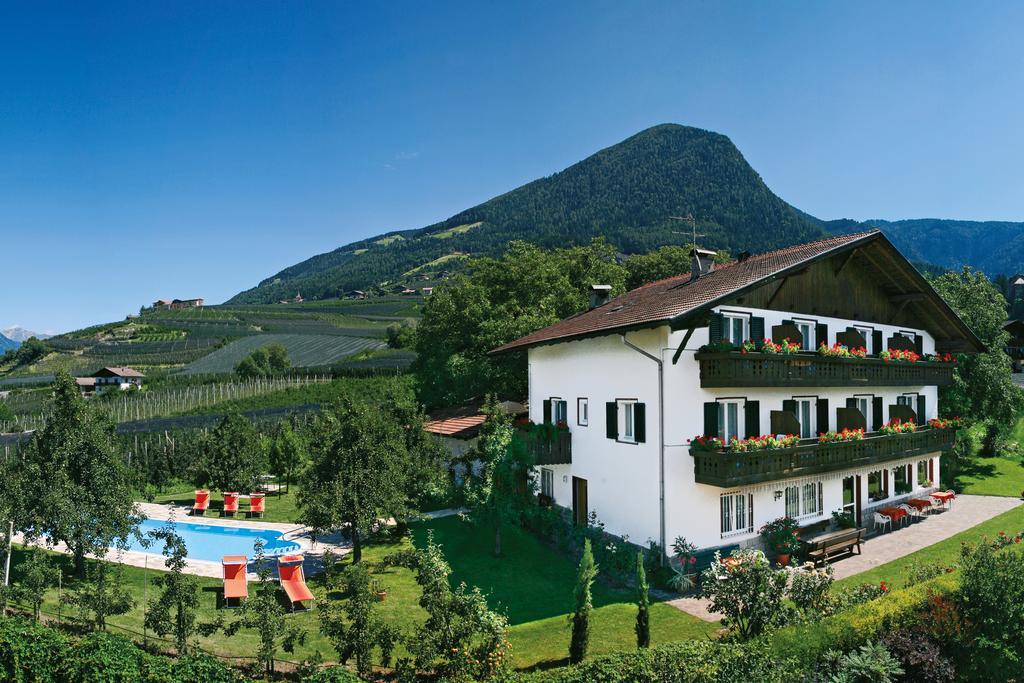 Hotel Garni Pluner 3*